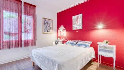Apartment on Carrer de Milà i Fontanals, 30 photo 15