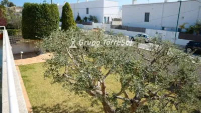 Chalet on Carrer del Migjorn photo 20