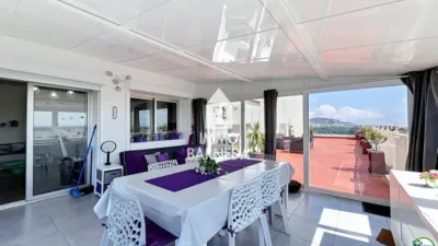 Flat in Calle de Lalhambra, No. 47 photo 2
