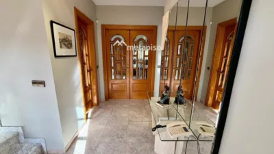 Chalet on Carrer de Rosa Sensat photo 12