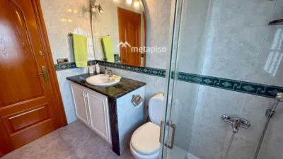 Chalet on Carrer de Rosa Sensat photo 38