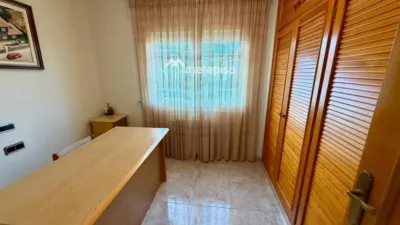 Chalet on Carrer de Rosa Sensat photo 40