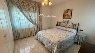 Chalet on Carrer de Rosa Sensat photo 47