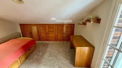 Chalet on Carrer de Rosa Sensat photo 69