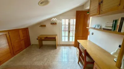 Chalet on Carrer de Rosa Sensat photo 70