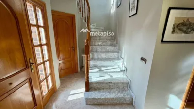 Chalet on Carrer de Rosa Sensat photo 9