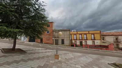 House on Pablo Ruiz Picasso Street photo 4