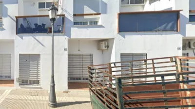 Terraced house on Calle Concha Alvarez Fernandez photo 5