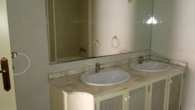 Flat on Avenida Ciudad de Almería photo 19