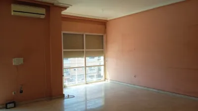 Flat on Avenida Ciudad de Almería photo 4