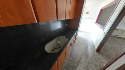 Flat in Carrer de l'Orient photo 3