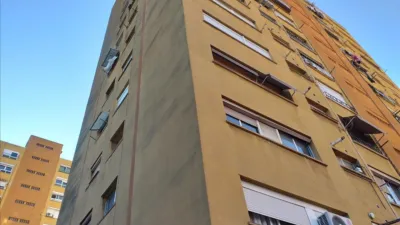 Apartment in Grup Vint-i-Cinc de Setembre photo 3