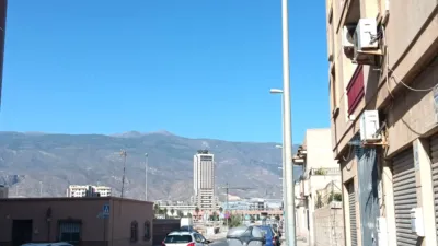 Flat on Calle del Descubrimiento photo 5