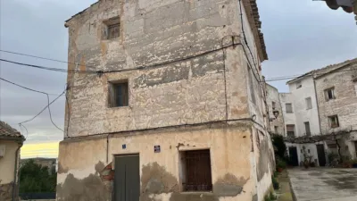 Casa adosada en venta en Calle Alta, Azaila