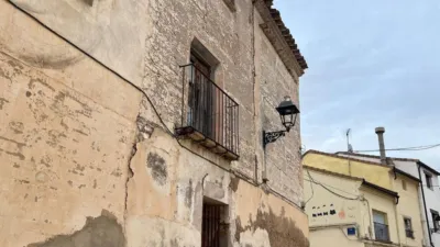 Casa adosada en venta en Calle Alta, Azaila