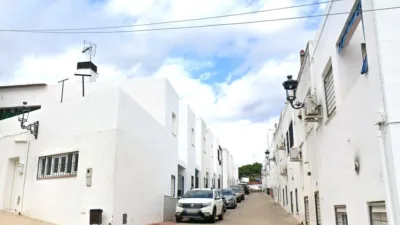 Flat on Calle Virgen del Carmen photo 2