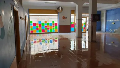 Local comercial en venta en Calle del Mosteiro de Monfero - Mehr