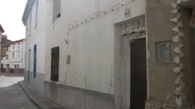 Casa en venta en Calle San Maximino, Lumpiaque de 34.000 €