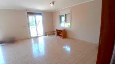 House in Urbanitzacions del Nord photo 2