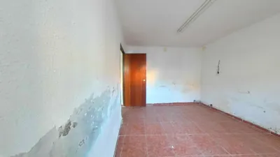 Casa en venta en Calle Joaquín Costa, cerca de Calle Mayor, Gurrea de Gállego de 55.505 €
