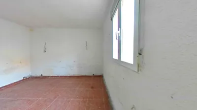 Casa en venta en Calle Joaquín Costa, cerca de Calle Mayor, Gurrea de Gállego de 55.505 €