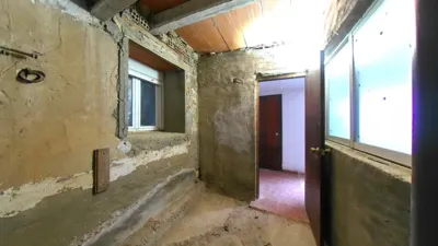 Casa en venta en Calle Joaquín Costa, cerca de Calle Mayor, Gurrea de Gállego de 55.505 €