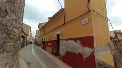 Casa adosada en venta en Calle de Carmen, Mula de 29.000 €