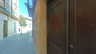 Piso en venta en Calle de San Salvador, La Catedral-Casco Antiguo (Huesca Capital) de 46.000 €