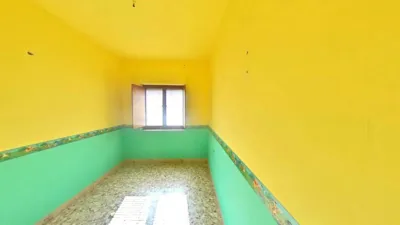 Piso en venta en Calle del Doctor Don Ramón y Cajal, cerca de Calle del Jaralillo, Almadén de 17.037 €