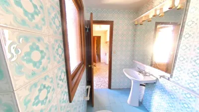 Piso en venta en Calle del Doctor Don Ramón y Cajal, cerca de Calle del Jaralillo, Almadén de 17.037 €