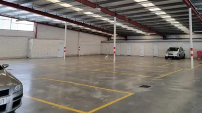 Garaje en venta en Calle Cerrallon Arriba - Más