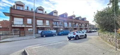 Piso en venta en Calle de Ramón y Cajal, Guarnizo (El Astillero) de 125.200 €