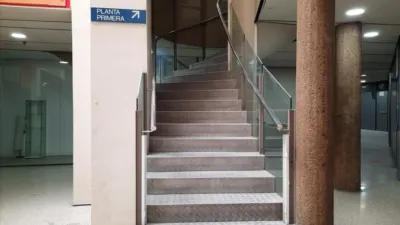 Local comercial en venta en Plaça de la Porxada, Centre (Granollers) de 74.040 €