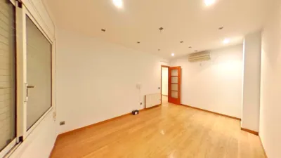 Apartment in El Poblenou photo 4