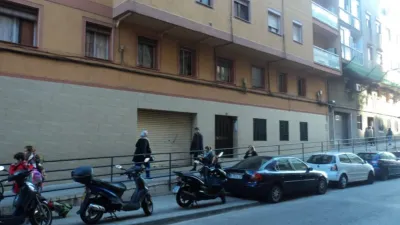Flat on Cl Mossen Cinto Verdaguer photo 3