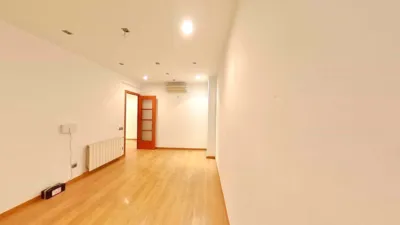 Apartment in El Poblenou photo 2