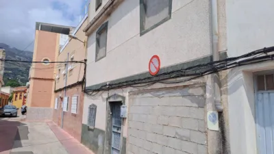 Terraced house on Calle de Triana photo 2