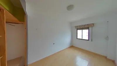 Flat on Calle Sicardo photo 8
