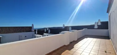 Terraced house on Calle Doña Julia photo 3