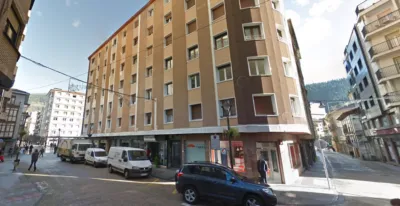 Flat on Zubiaurre Street photo 3