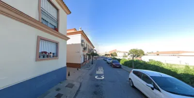 Terraced house on Calle de El Salvador photo 3