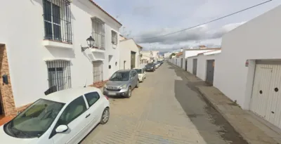 Terraced house on Calle Ejido photo 2