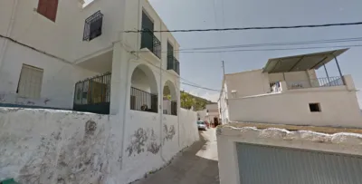 Terraced house on Calle del Alto photo 2