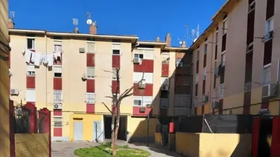 Flat on Calle Luis Ortiz Muñoz photo 2