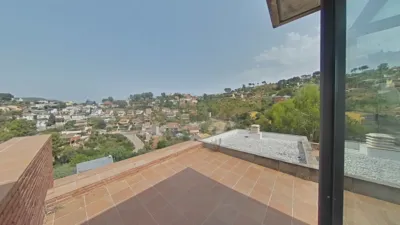 House in Vallirana photo 27