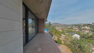 House in Vallirana photo 32