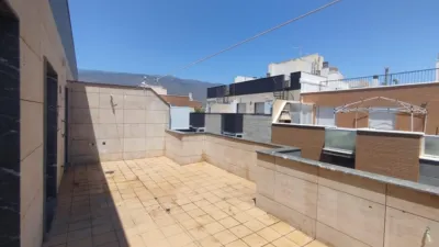 Flat on Calle de Colombia photo 2
