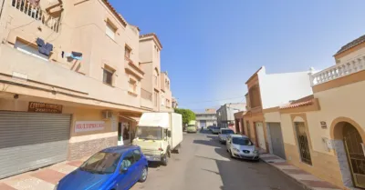 Apartment on Calle de Antoñete photo 2