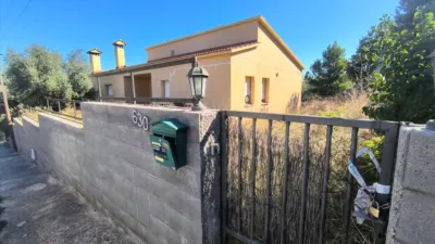 House on Carrer de Cornellà photo 2