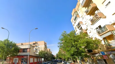Apartment on Calle del Libro del Buen Amor photo 2